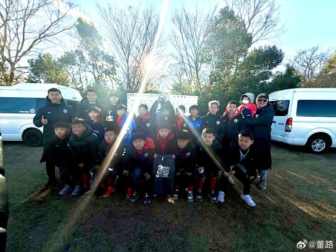  8戰(zhàn)全勝奪日本杯賽冠軍！中國足球小將發(fā)布感謝信