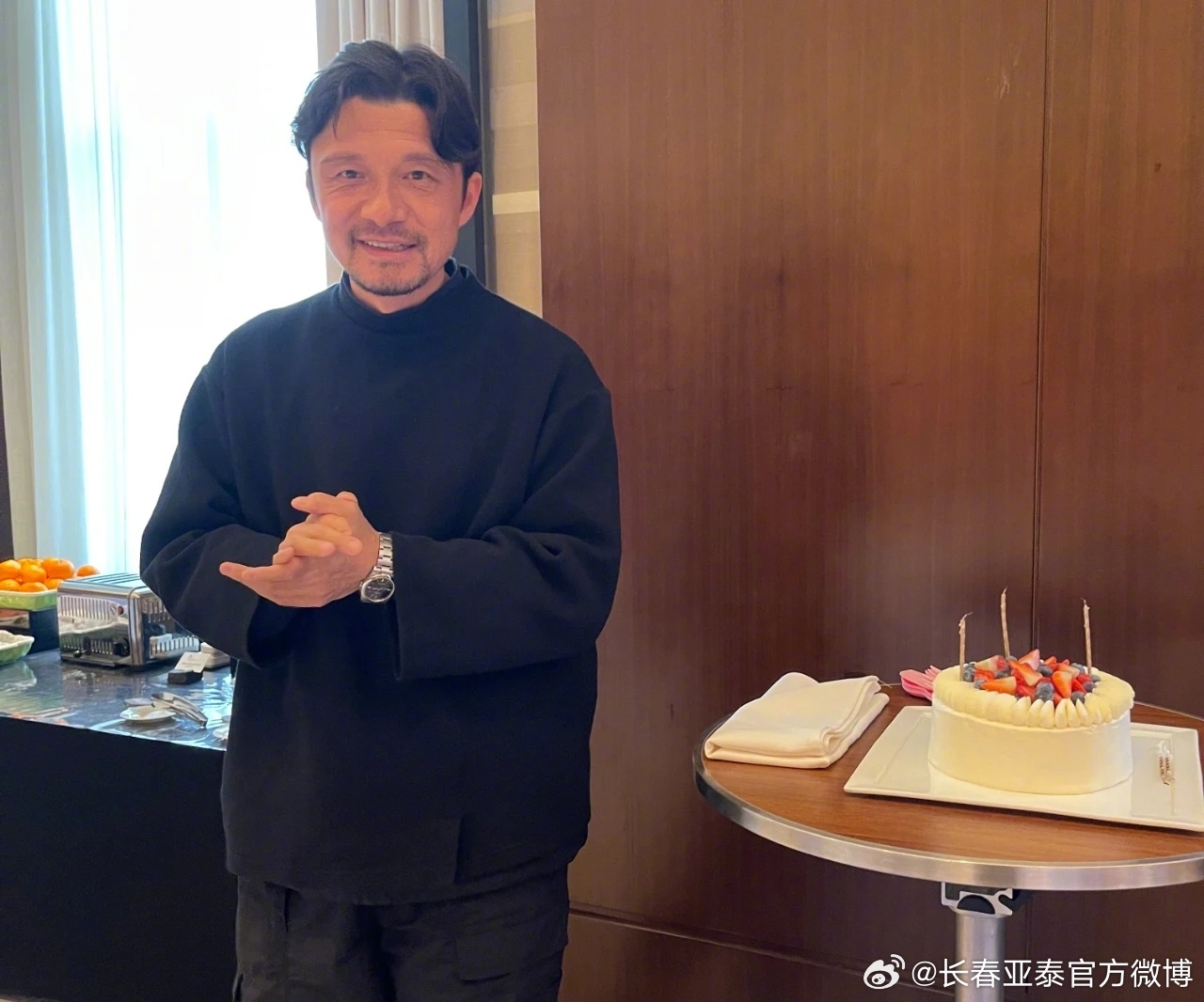  謝指導(dǎo)生日快樂(lè)！