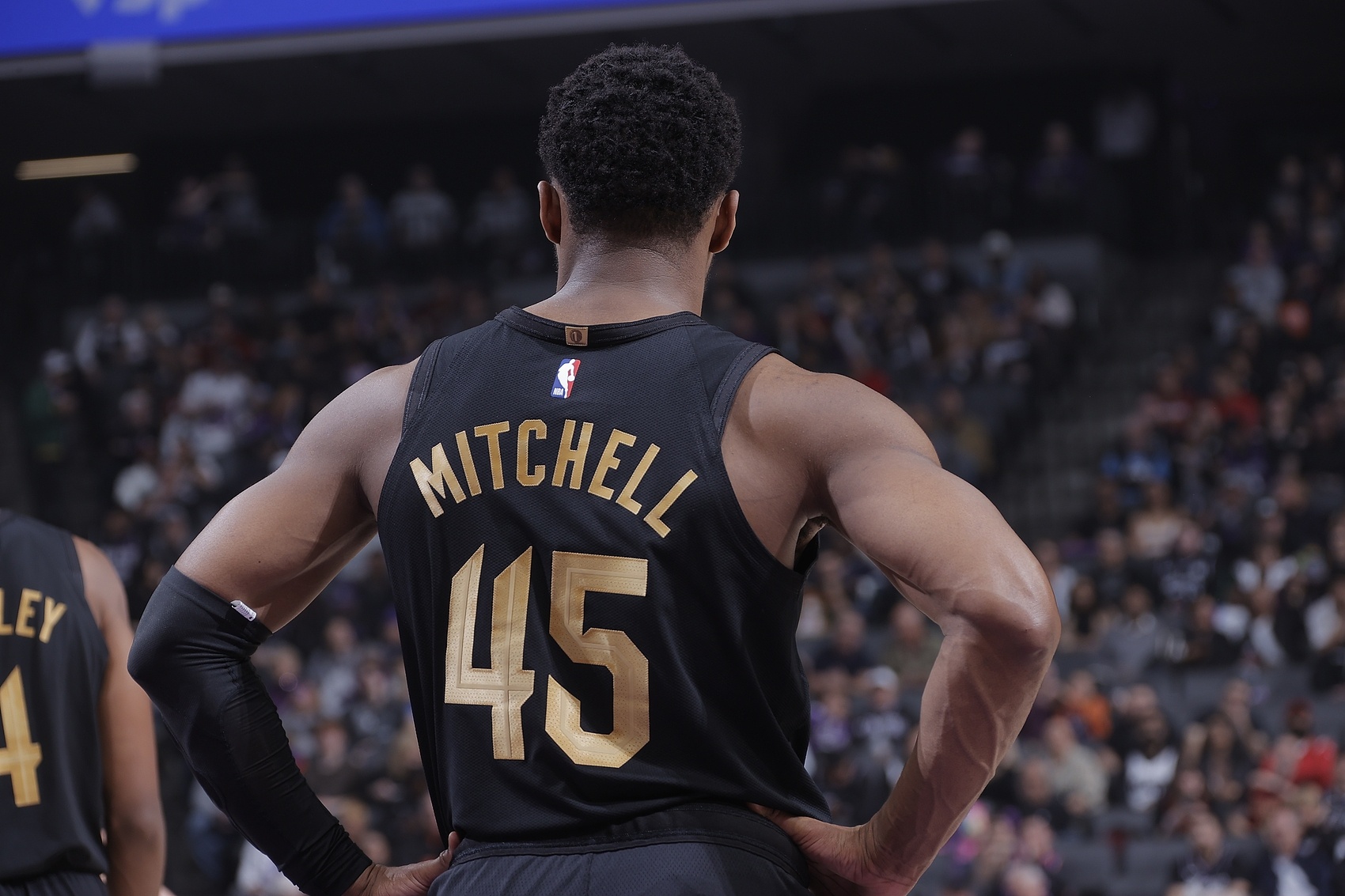 NBA彩經(jīng):雷霆擊沉快船 約基奇缺陣掘金不敵火箭 騎士擊敗爵士